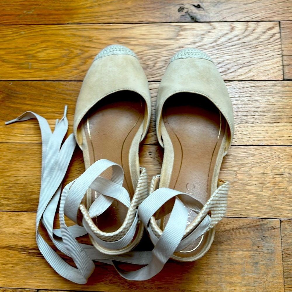 Vionic Tie Espadrilles